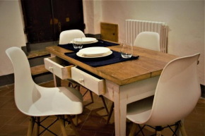 Uscio e bottega Montepulciano